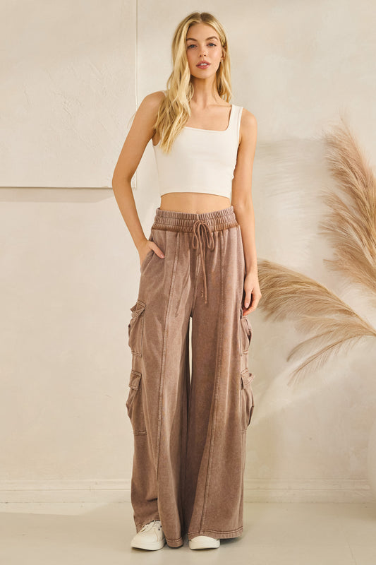 Weekend Wanderer Utility Wide-Leg Cargo Pants