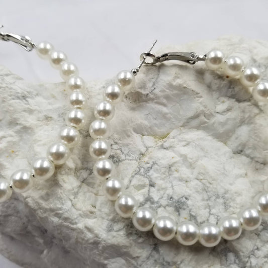 Pearls Beaded Hoop Earring