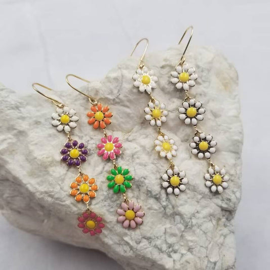 Daisy Link Dangle Earrings