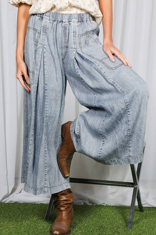 Pin-Tuck Detail 100%Tencel Chambray Cropped Pants